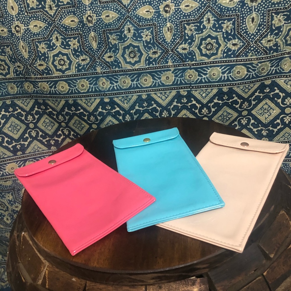 3/$20 Set of 3 eye glass cases